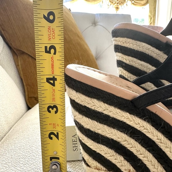 Kate Spade Espadrilles Wedge Sandals Black and White Size 6.5 - Picture 6 of 9